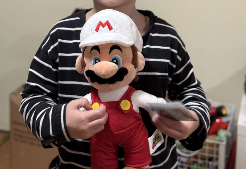 Feuer-Mario im Kuscheltest