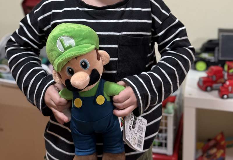 Marios Bruder zum Kuscheln